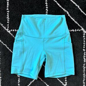 Lululemon Align High-Rise short 6" with pockets